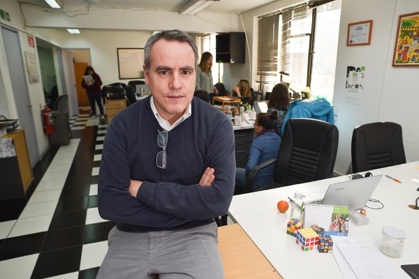 Aníbal Pinto, fundador de la ONG Acción Emprendedora.
