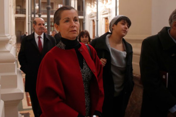 Única candidata mujer es la nueva ministra titular del Tribunal Constitucional