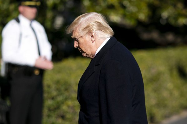 Trump desiste de invocar emergencia nacional contra inversiones chinas y mercados celebran
