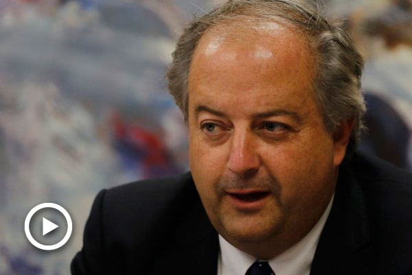 Ministro Monckeberg responsabilizó a la reforma laboral de Bachelet por despidos masivos