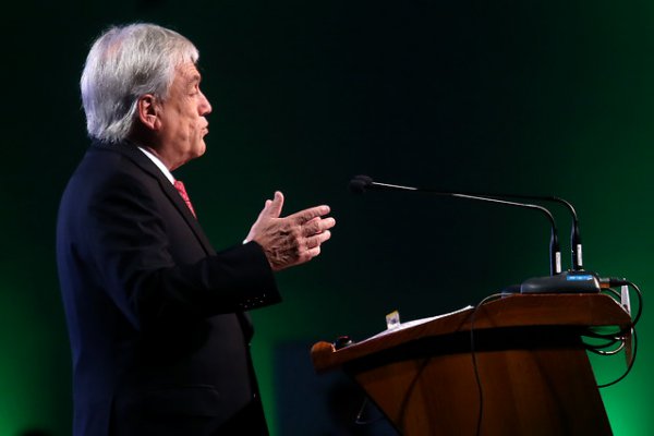 Piñera responde críticas por sequía legislativa: "¡Pónganse a trabajar!"