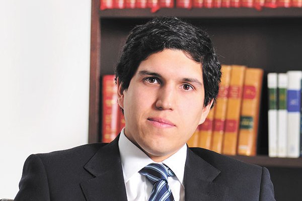 Socio de Pellegrini integra directorio de Columbia