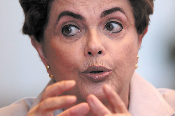 Dilma Rousseff quiere un escaño en el Senado