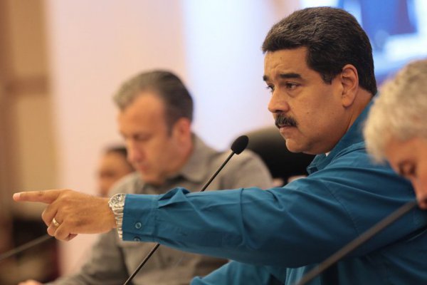 <p>Trump planteó a sus asesores la opción de invadir militarmente Venezuela para sacar a Maduro</p>