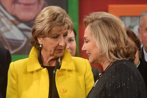 La Moneda presenta Consejo Ciudadano de Personas Mayores que integra Marta Larraechea