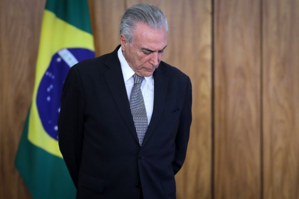 En inédita decisión Corte Suprema de Brasil suspende a ministro del Trabajo por corrupción