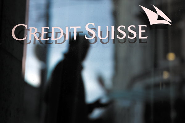Credit Suisse tendrá que pagar casi US$30 millones a la SEC