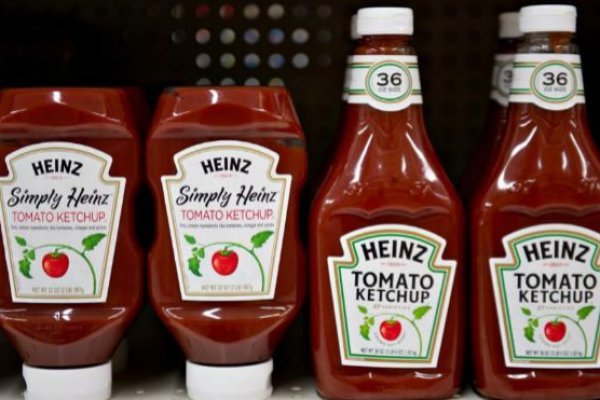 Europa planea aranceles sobre el ketchup para contrarrestar ofensiva comercial de Trump