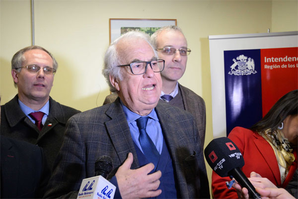Intendencia de Los Lagos advierte posible pérdida de la concesión de Marine Harvest por fuga de salmones