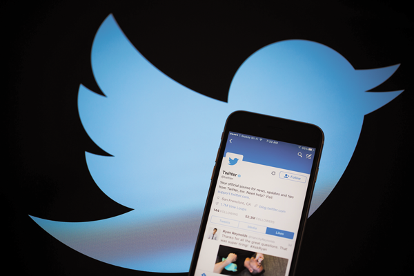 Twitter cae casi 6% por informes sobre fuerte aumento de cuentas falsas