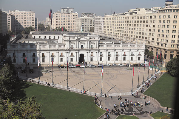 El reto del Estado digital: papeleo ocupa hasta 50% del tiempo de funcionarios