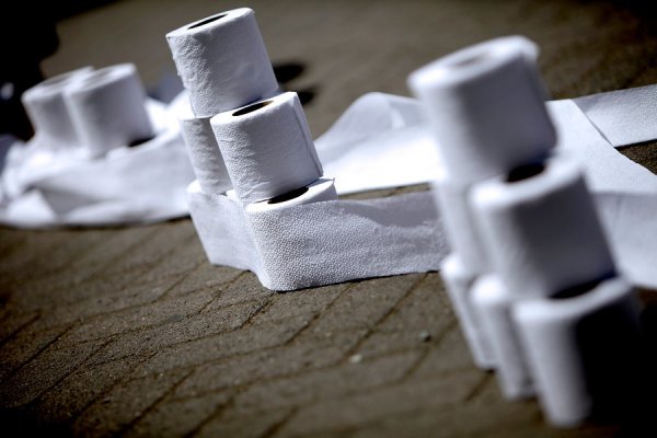 Sernac informa que cerca de 500 mil consumidores se han inscrito para recibir compensación por colusión del papel higiénico