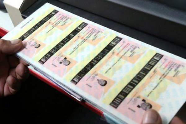 Licencia de conducir peruana será válida en Chile