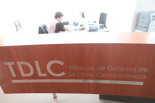 TDLC ordena a Armasur a entregar actas y datos sobre el mercado naviero austral en investigación por colusión