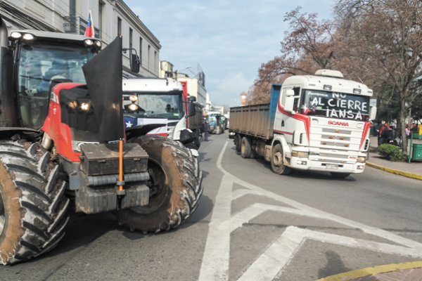 Trabajadores de Iansa se manifiestan por cierre de planta