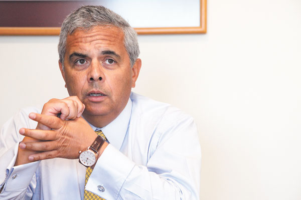 Ricardo Escobar: “Es razonable bajar impuesto a las empresas si hay espacio fiscal”