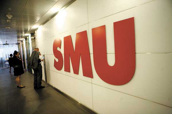 Holding SMU denuncia "robo dirigido" a computadores de gerentes que sustrajo información comercial clave