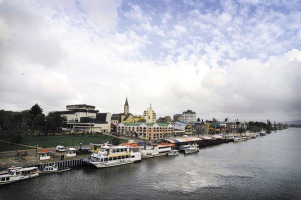 Autorizan reinicio de obras de centro comercial en Valdivia de Grupo Pasmar