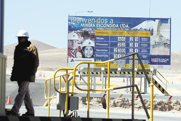 Escondida presenta última oferta con bono de $ 18 millones a trabajadores