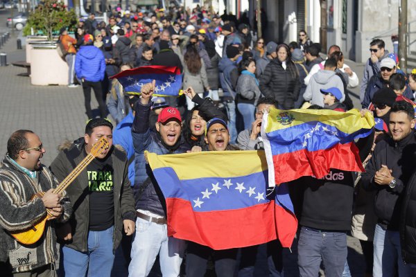 <p>Se quedó cortó: Inflación en Venezuela ya supera proyección del FMI de 1.000.000% para este año</p>