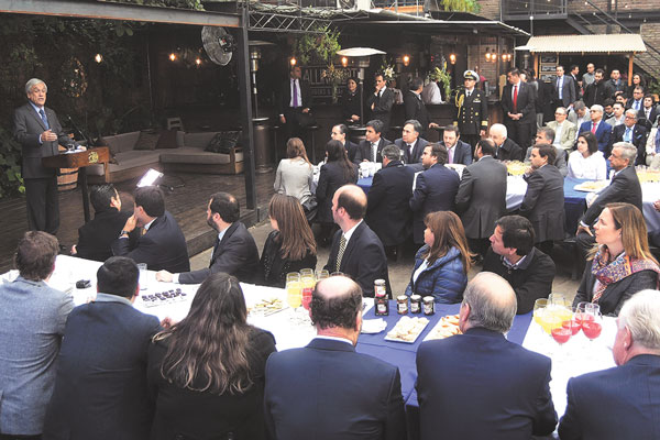 Diputados oficialistas condicionan voto en Pago a 30 días