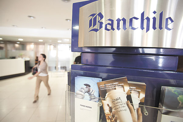 Encuesta internacional destaca estudios de Banchile y BTG