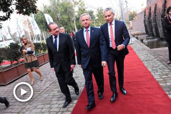 El ministro Felipe Larraín participó en el foro anual de la industria, organizado por Asimet.