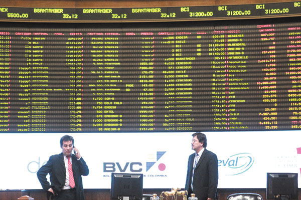 Acciones small cap pierden terreno, pero las salmoneras brillan en la bolsa