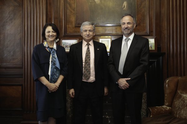 Ministro de Hacienda anuncia capitalización extraordinaria de ENAP por US$ 400 millones