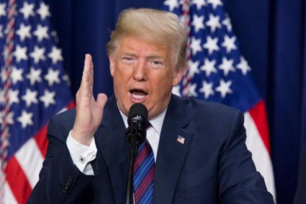 <p>Esta medianoche EEUU vuelve a imponer sanciones contra Irán</p>