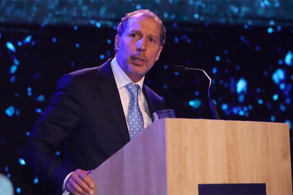 Echeverría (Moneda) pide al gobierno simplificar sistema tributario y no cerrarse a un recorte de impuestos