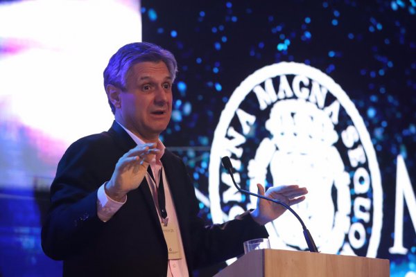 José Luis Daza advierte por déficit fiscal de EEUU: “Va a venir una recesión”