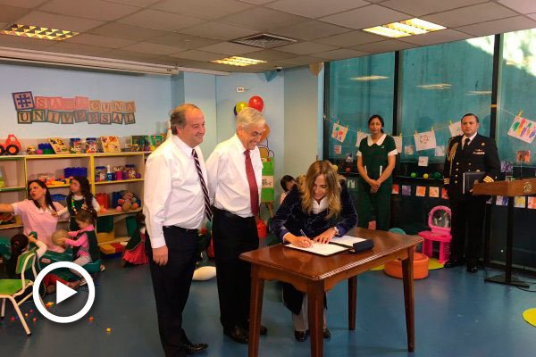 <p>Piñera presenta sala cuna universal con aporte de los empleadores</p>