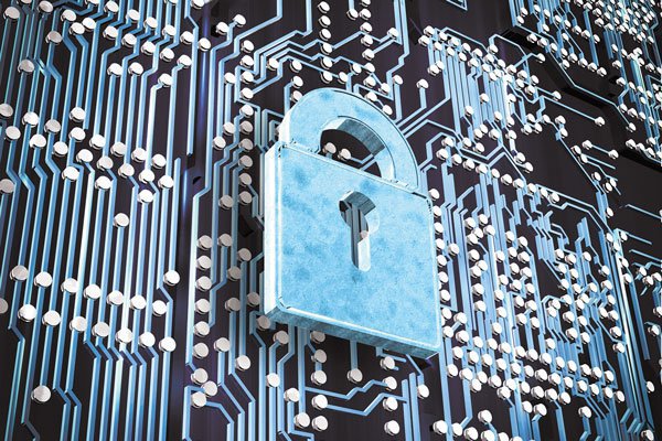 Demanda por expertos en ciberseguridad crece 30% en la industria financiera