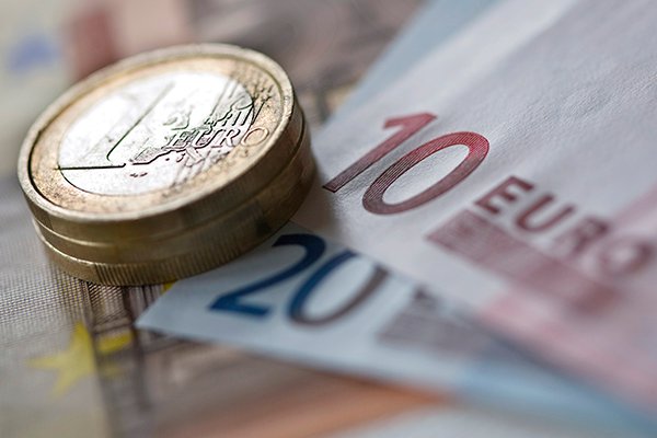 El euro recibe daño colateral ante presión de Trump sobre Turquía