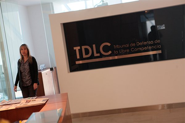 Bancos deberán pagar $ 1,2 millones a los operadores de criptomonedas en el TDLC tras revés judicial