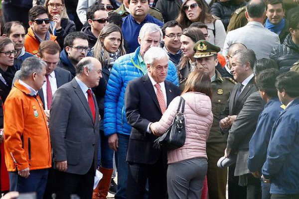 El presidente Sebastián Piñera viajó hoy a la región del Biobío tras el fatal incendio en un hogar de adultos mayores (Agencia Uno).