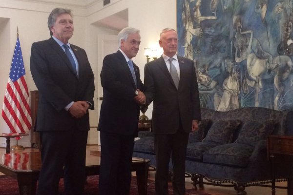 Piñera y Secretario de Defensa de EEUU abordan colaboración en ciberseguridad
