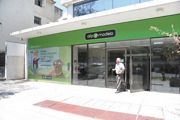 Con el 49,8% del mercado, Modelo atrae la mayor cantidad de afiliados voluntarios