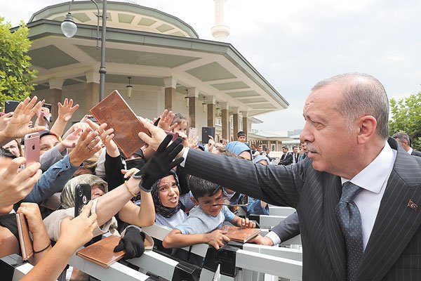 <p>Turquía dice que EEUU debe cambiar de mentalidad para resolver la crisis</p>