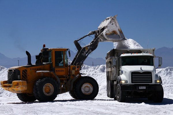 Tianqi anuncia que se abrirá a bolsa en Hong Kong para financiar compra de SQM