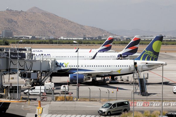 Tráfico aéreo anota en julio récord del mes en seis años
