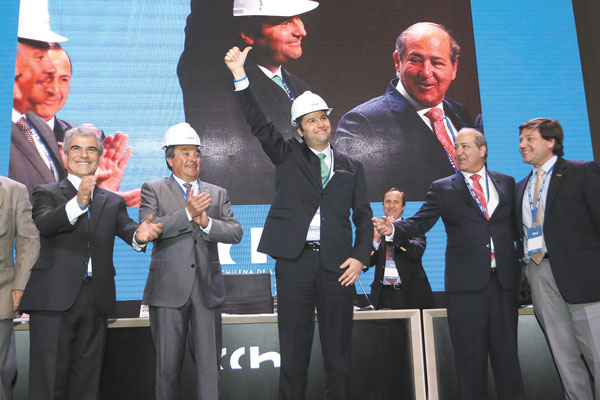 Tras recibir fuerte apoyo, nuevo presidente de la CChC llama a la disidencia a unir programas