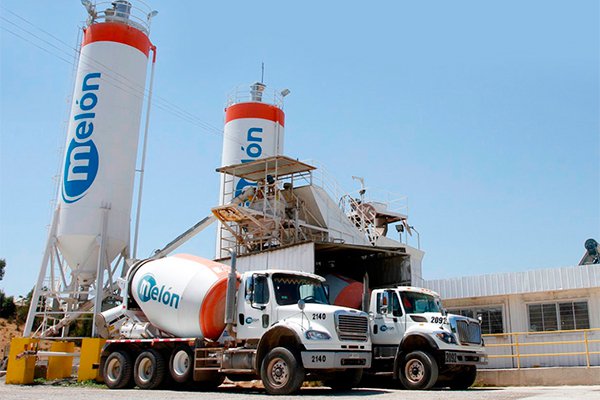Melón cierra primer semestre con alza de 5% en los ingresos