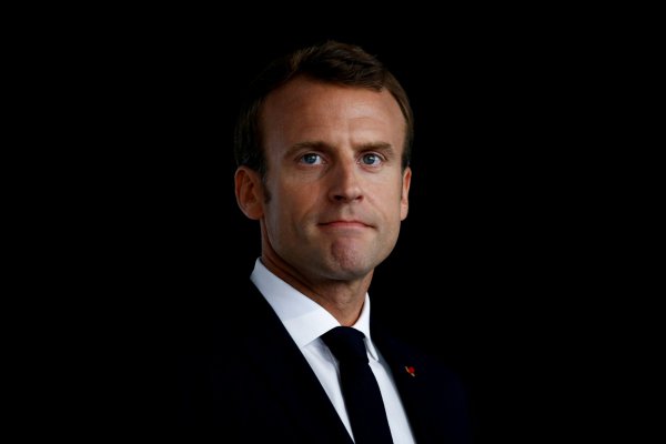 Francia amplía ajuste a las empresas