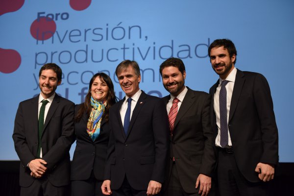 <p>Valente recargado: 19 nuevos proyectos se sumaron a GPS y anuncia Plan de Astrodata</p>