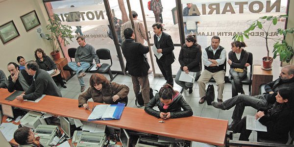 Notarios critican proyecto de gobierno y acusan que crea “mini notarias instaladas precariamente”