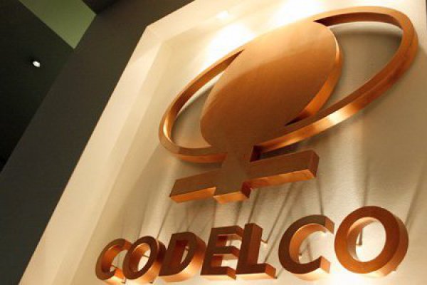 Codelco Ventanas paraliza parcialmente sus faenas en Quintero