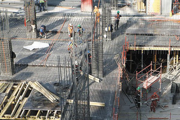 Cómo las cementeras locales lograron duplicar sus ganancias pese a menores despachos
