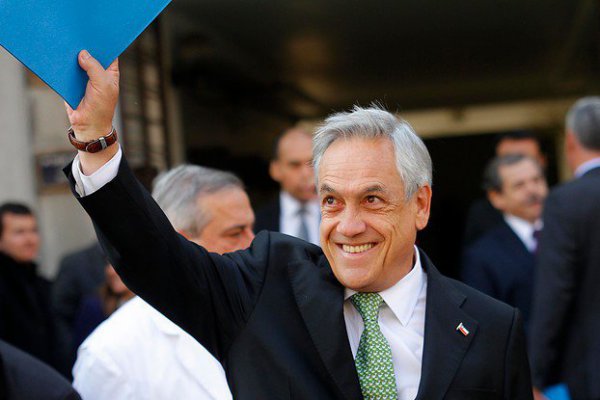 Piñera celebra acuerdo por salario mínimo y pide que exista una "buena oposición"